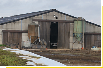 Caméra en train de surveiller une ferme